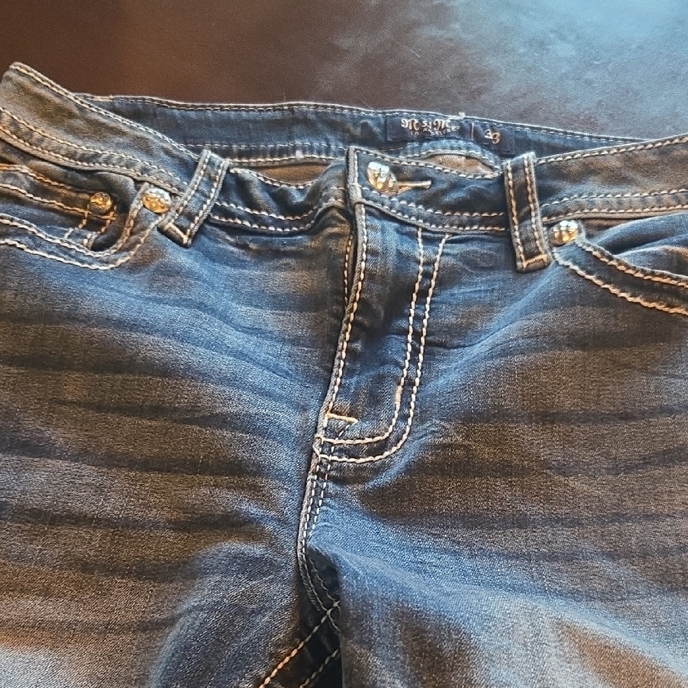 💥✨️Miss Me Dark Blue Jeans with Gold Embellishments - Picture 3 of 8